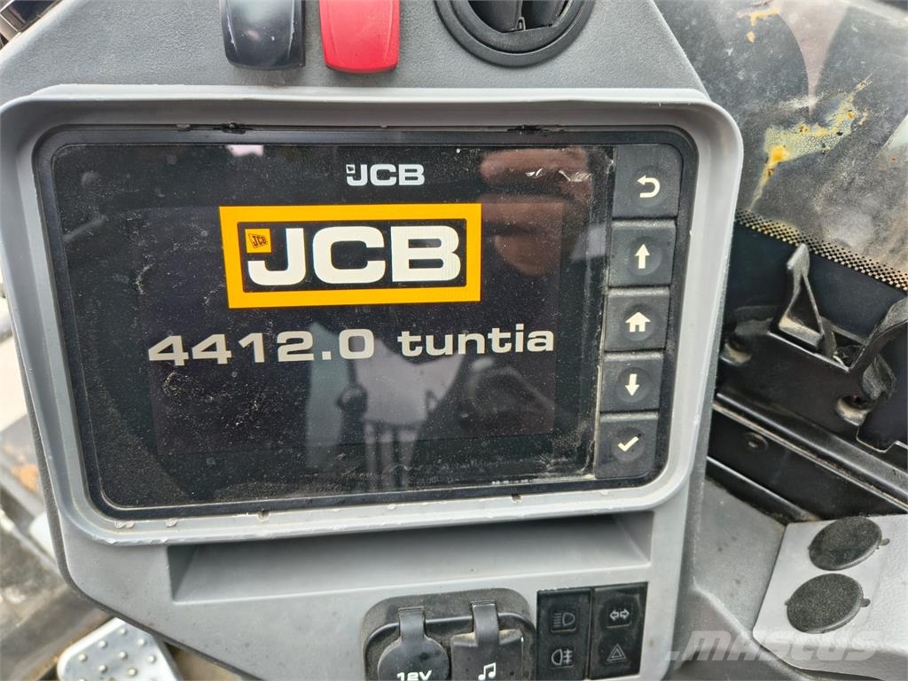 JCB HYDRADIG 110W PYÖRITTÄJÄLLÄ Pyöräkaivukoneet