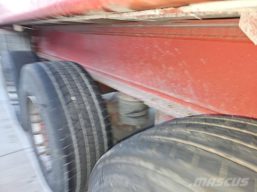 LAG 0-3-39 KAL2 Tipper semi-trailers