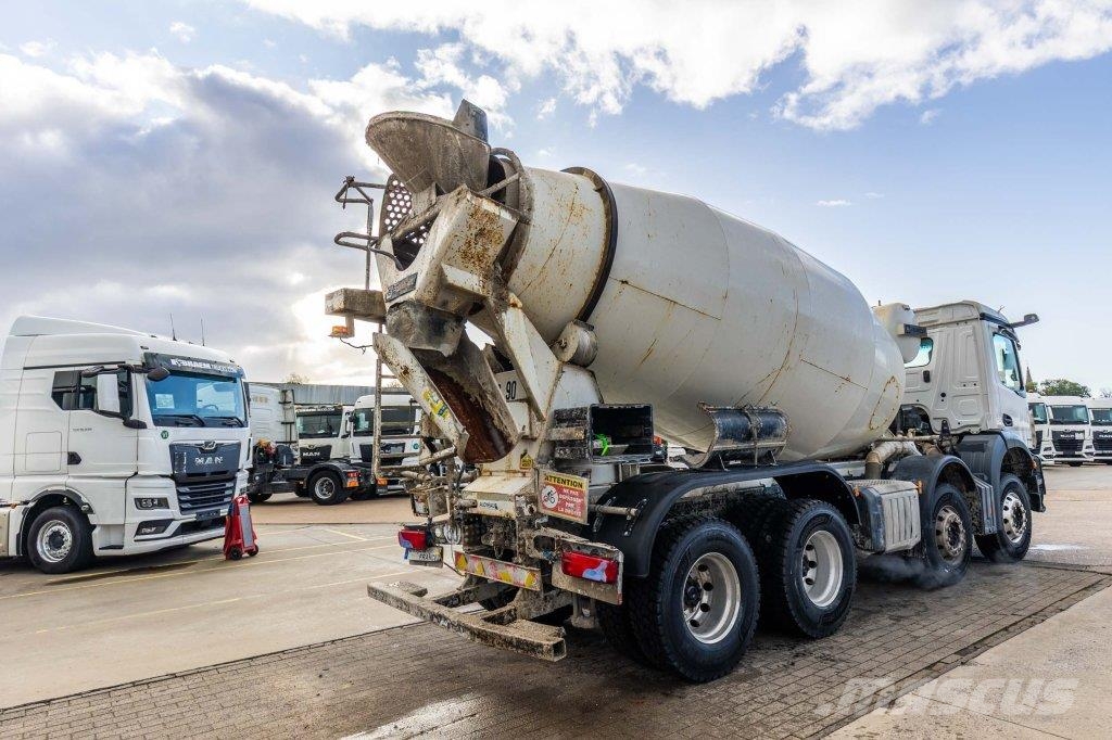 Mercedes-Benz AROCS 3240 BB+HARDOX 9m3 Автобетоновози