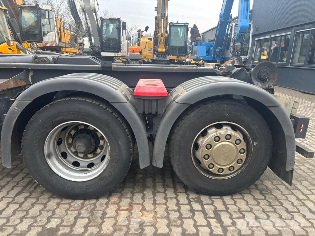 Scania P 360 شاحنات الرافعات الخطافية