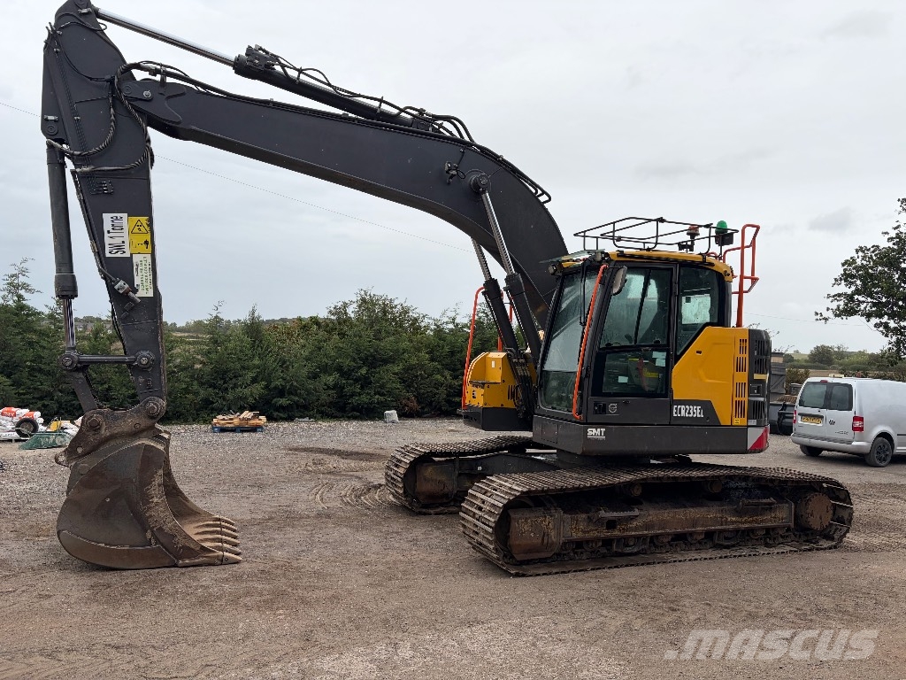 Volvo ECR 235 E Bagri goseničarji