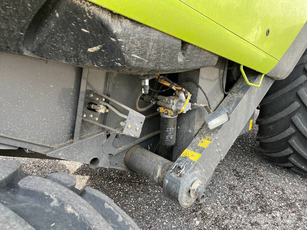 CLAAS Lexion 650 Θεριζοαλωνιστικές μηχανές