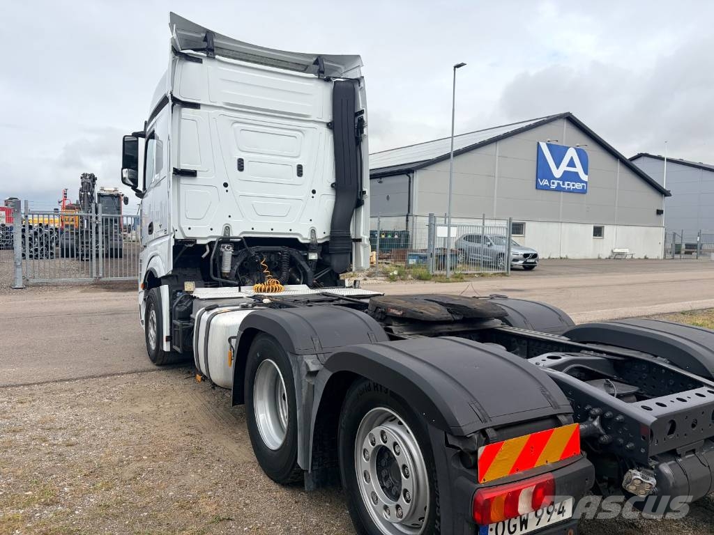 Mercedes-Benz Actros 2545 Truck Tractor Units