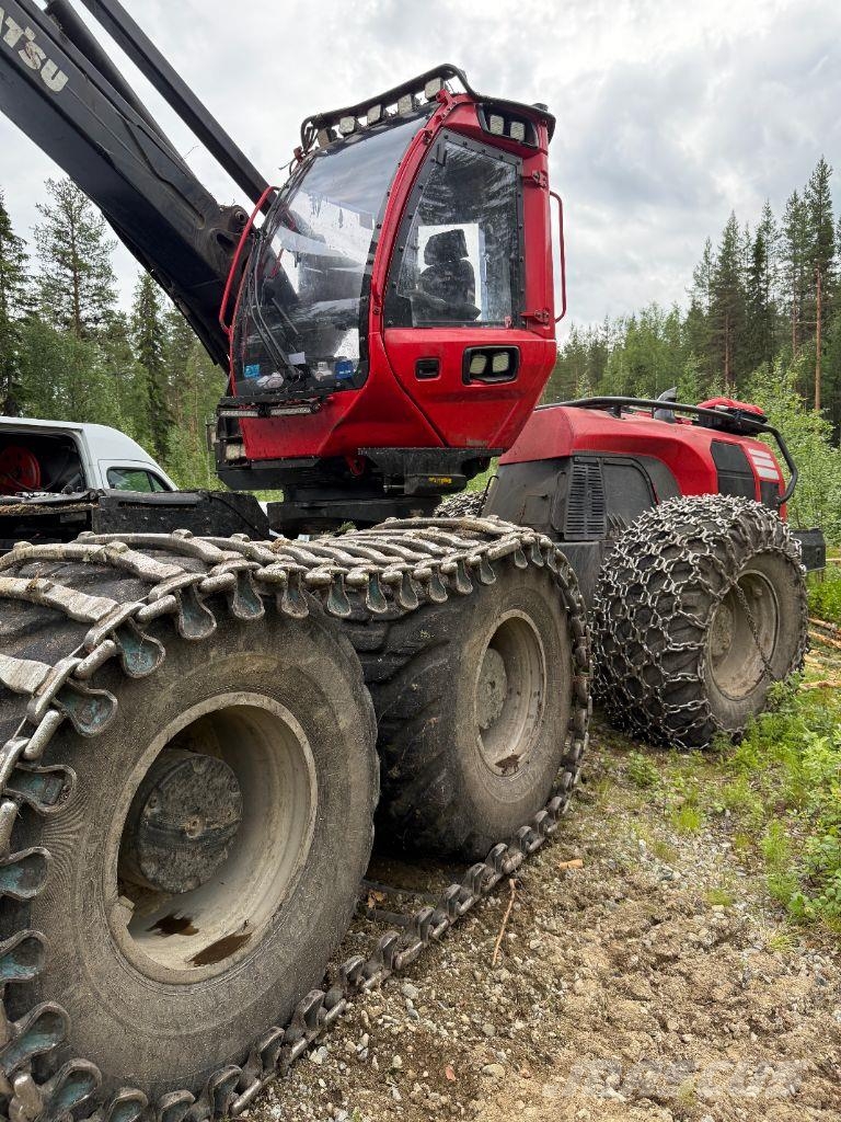 Komatsu 951 Harvesters