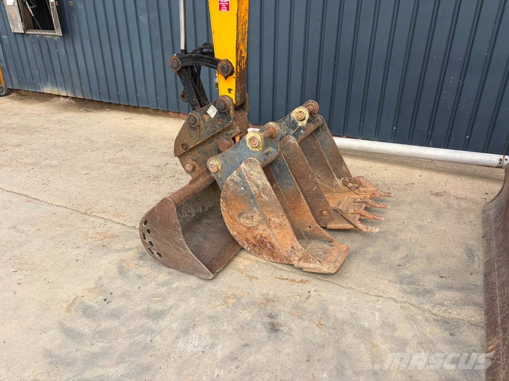 JCB 51 R-1 Mini rýpadla < 7t