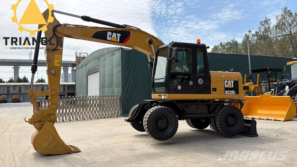 CAT M 320D 轮式挖掘机