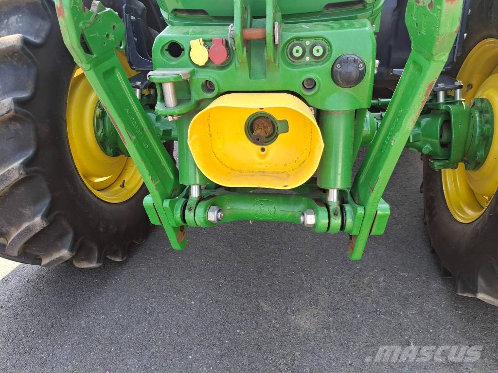 John Deere 6130 M Traktorok