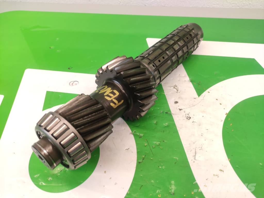 Fendt 818 Favorit Intermediate shaft ZP 2094303036 F8241 Chassis