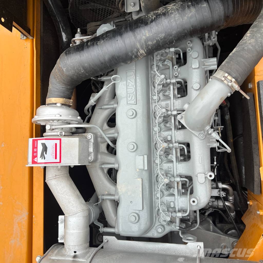Sany SY 215 C Kāpurķēžu ekskavatori