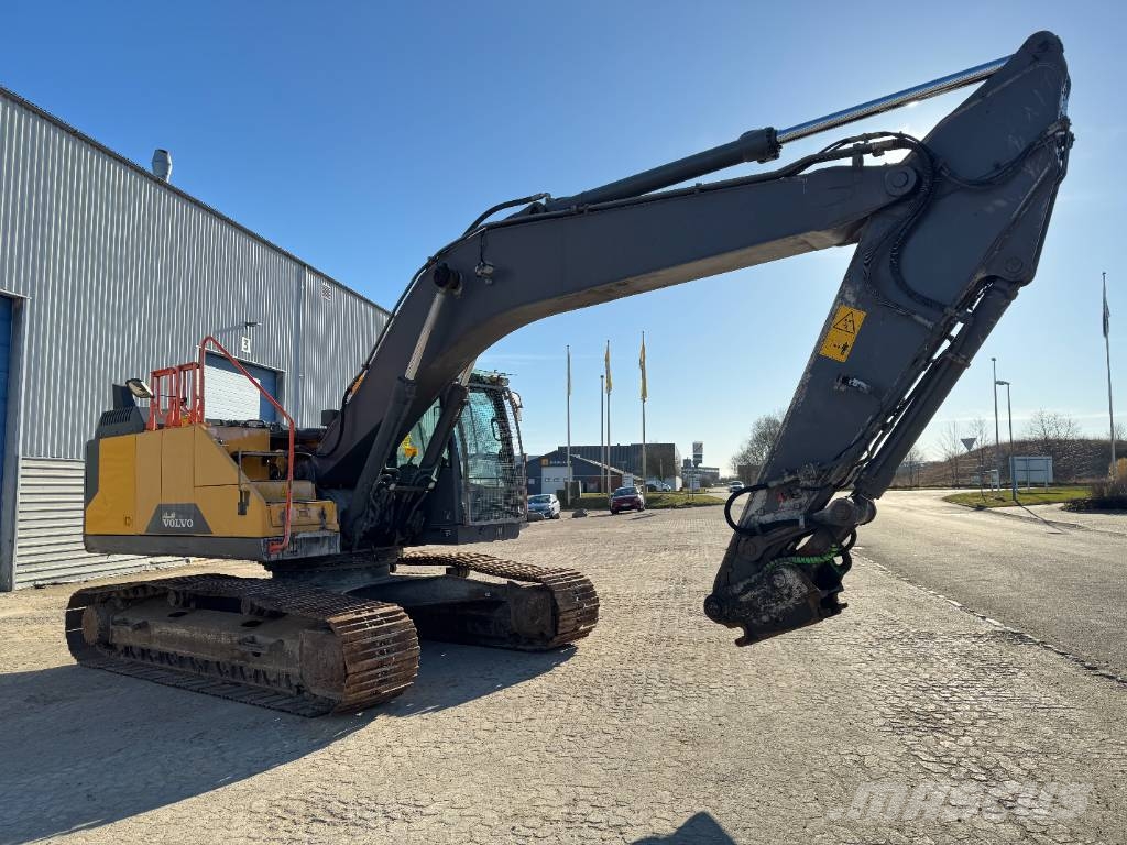 Volvo EC 250 EL Гусеничные экскаваторы