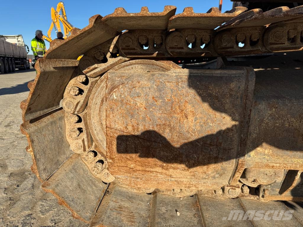 Volvo EC 250 EL Гусеничные экскаваторы