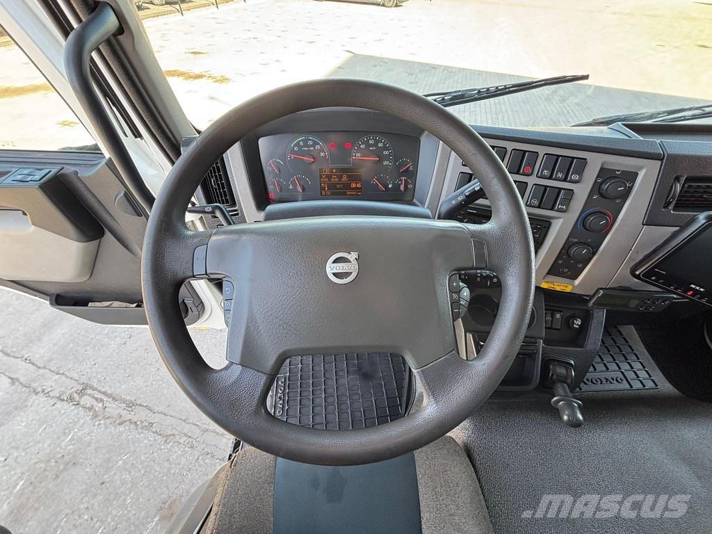 Volvo FL 250 4x2 THERMOKING V-100 Max / BOX L=8280 mm Umpikorikuorma-autot