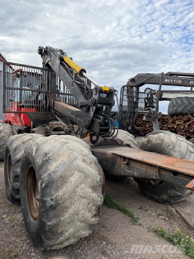 Valmet 890 Kuormatraktorit