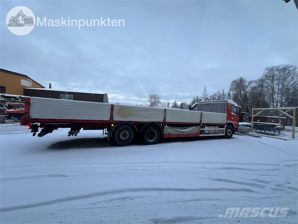 Volvo FM9 6X2 平板栏板货车