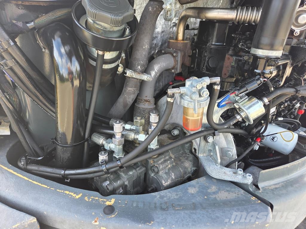 Wacker Neuson EZ36 met kantelbak en dieplepel Mini rýpadlá < 7t