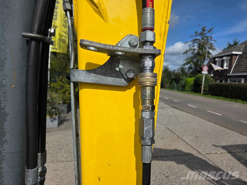 Wacker Neuson EZ36 met kantelbak en dieplepel Mini rýpadlá < 7t