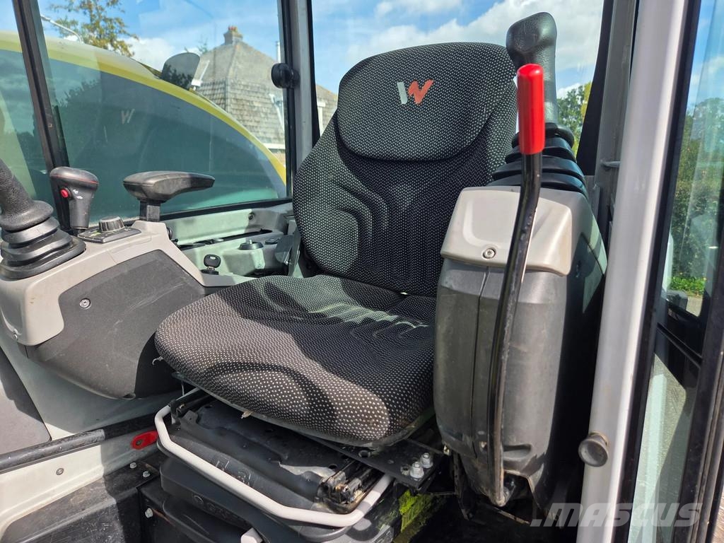 Wacker Neuson EZ36 met kantelbak en dieplepel Mini rýpadlá < 7t