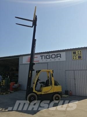 Hyster H 35 FT LPG forklifts