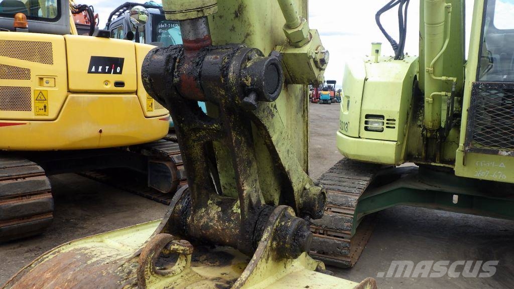 Hitachi ZX 75 US-3 حفارات وسط 7 طن - 12 طن