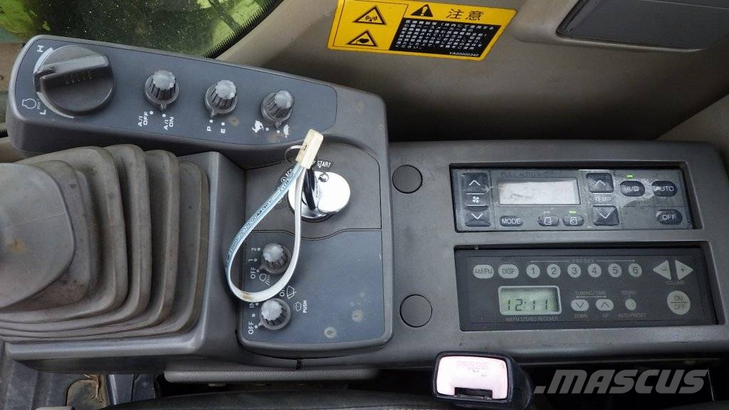 Hitachi ZX 75 US-3 حفارات وسط 7 طن - 12 طن