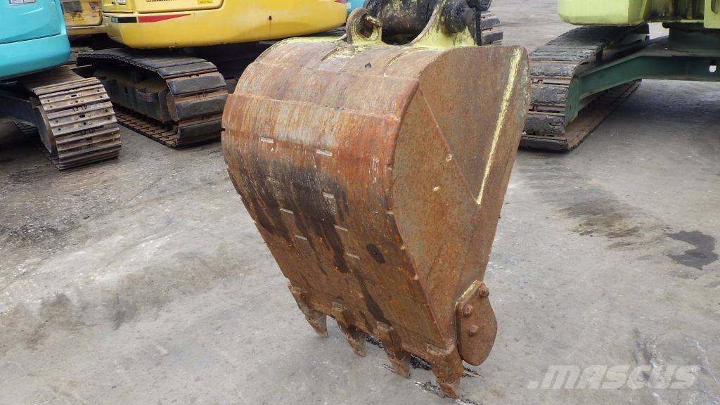 Hitachi ZX 75 US-3 حفارات وسط 7 طن - 12 طن