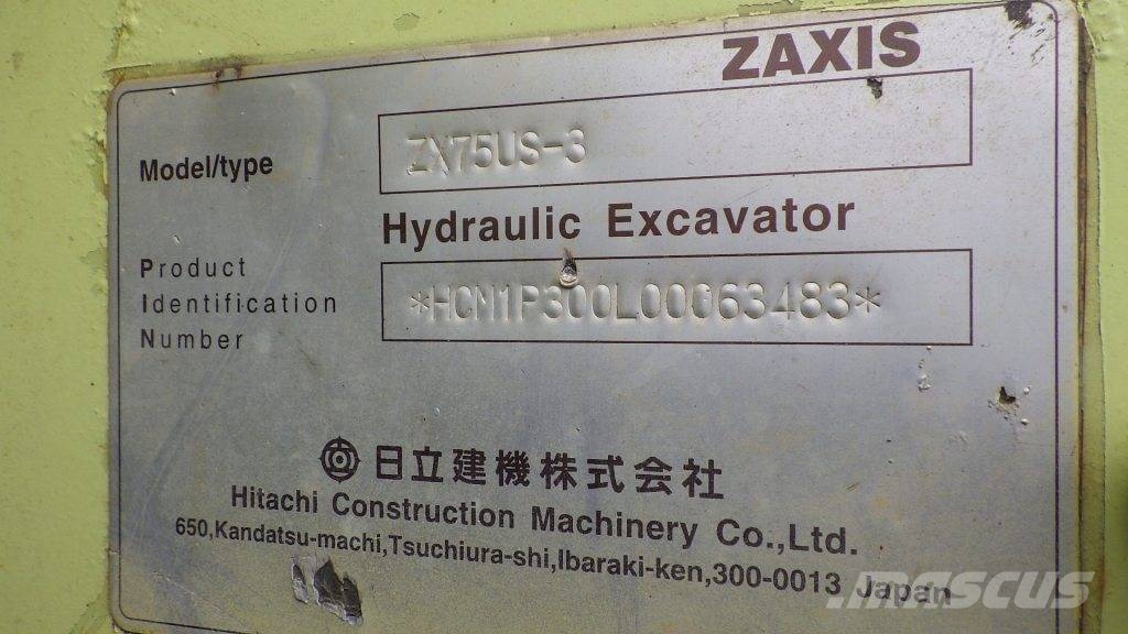 Hitachi ZX 75 US-3 حفارات وسط 7 طن - 12 طن