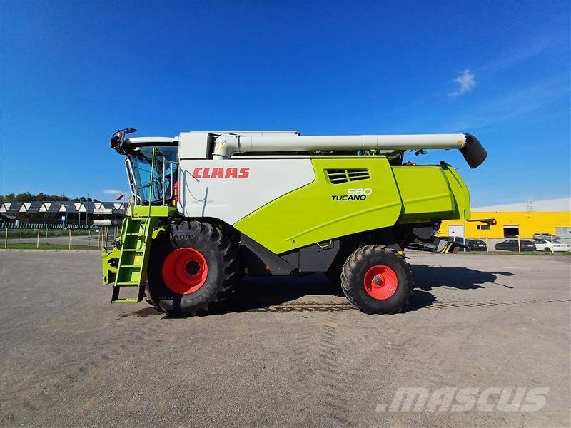CLAAS Tucano 580 Kombajni