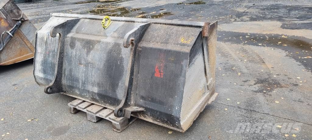 Volvo 70-120 Cucharones