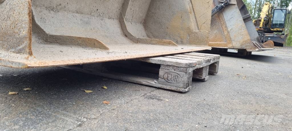 Volvo 70-120 Cucharones