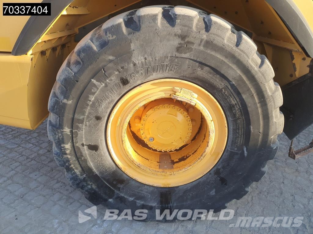 Volvo A30 G 鉸接式起吊車