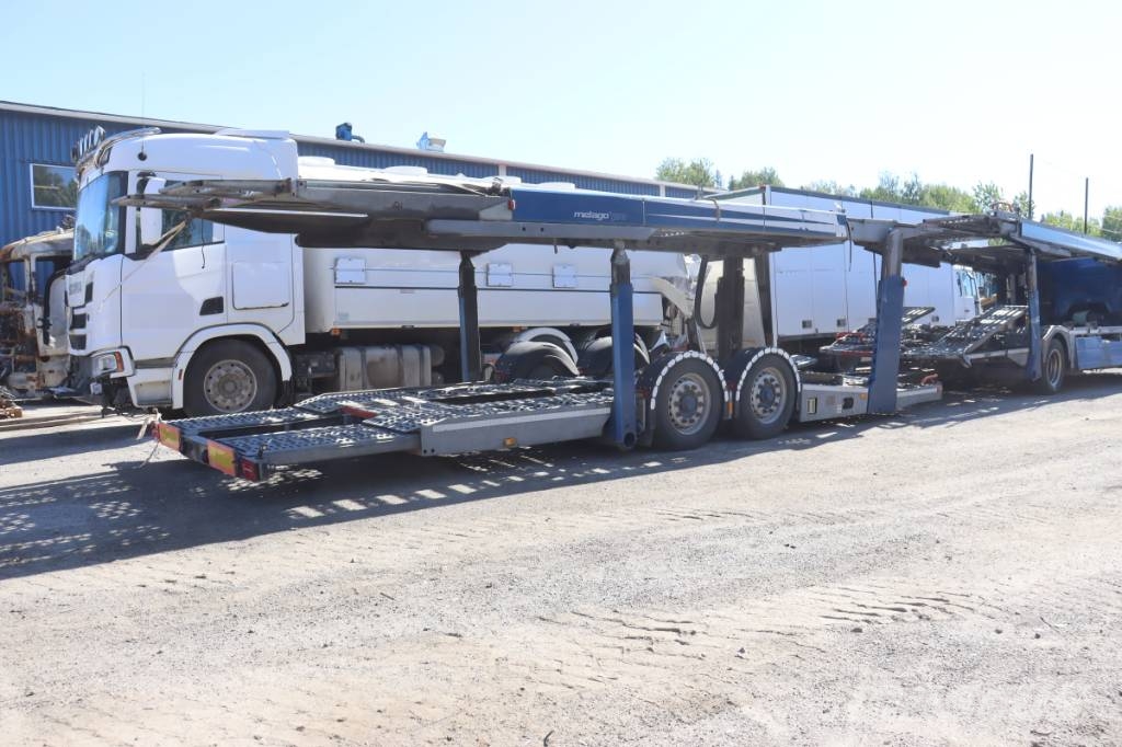 Volvo fm Camiones portavehículos