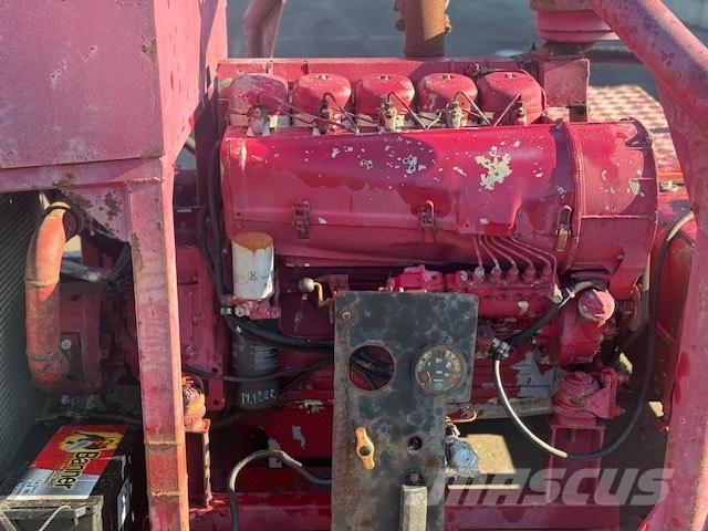 FMC M1224 DI USED PUMP DEUTZ DISEL MOTOR Буровые установки на воду