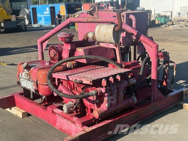 FMC M1224 DI USED PUMP DEUTZ DISEL MOTOR Буровые установки на воду