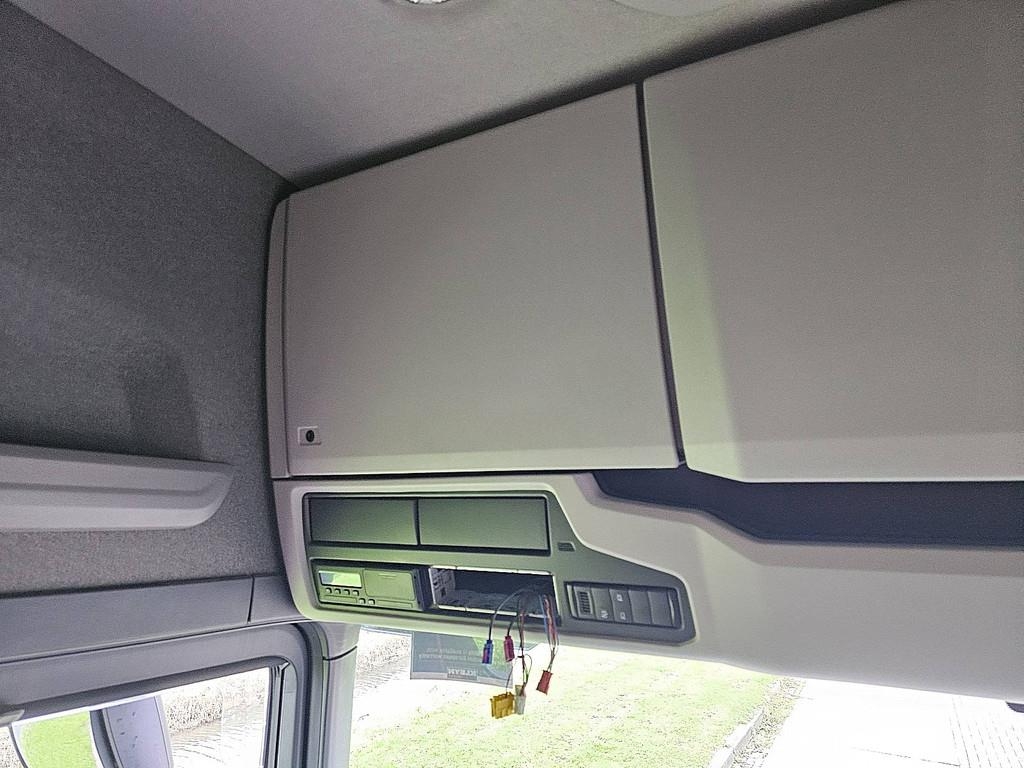 Scania R410 Highline,6X2*4,ADR AT,Standklima,Durabright Kabeļu pacēlājs nomontējamām kravas mašīnām