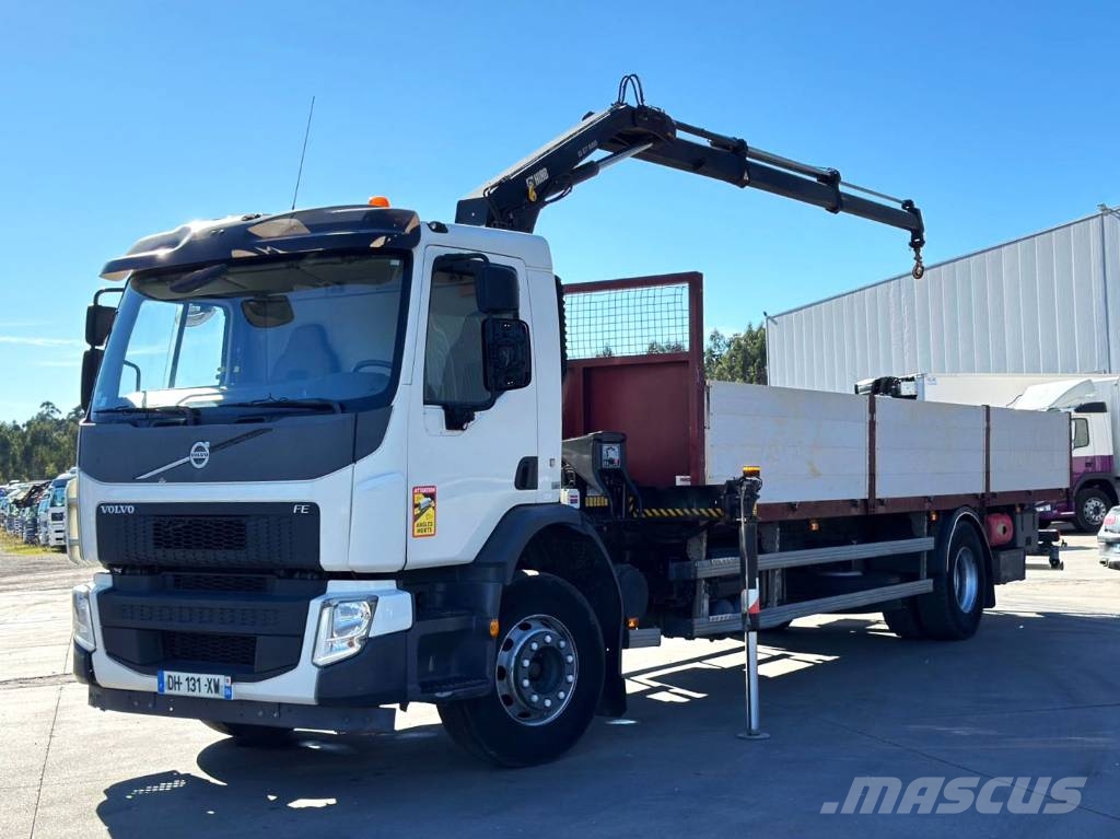 Volvo FE 280 + Hiab 077 XS Lastbil med lad/Flatbed