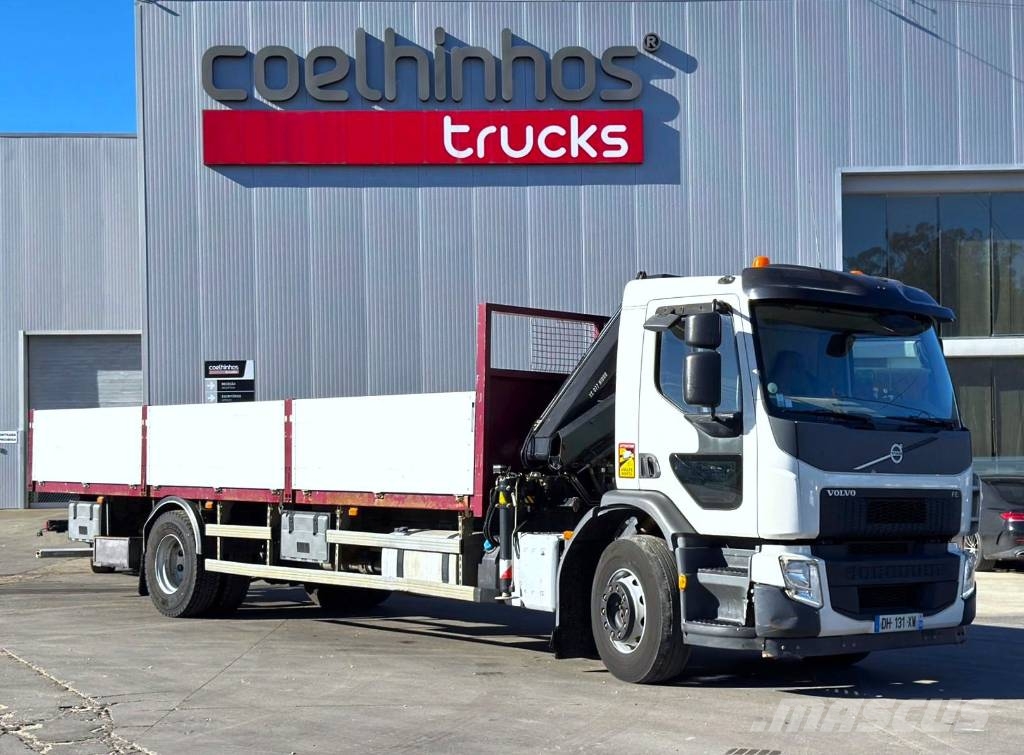 Volvo FE 280 + Hiab 077 XS Lastbil med lad/Flatbed