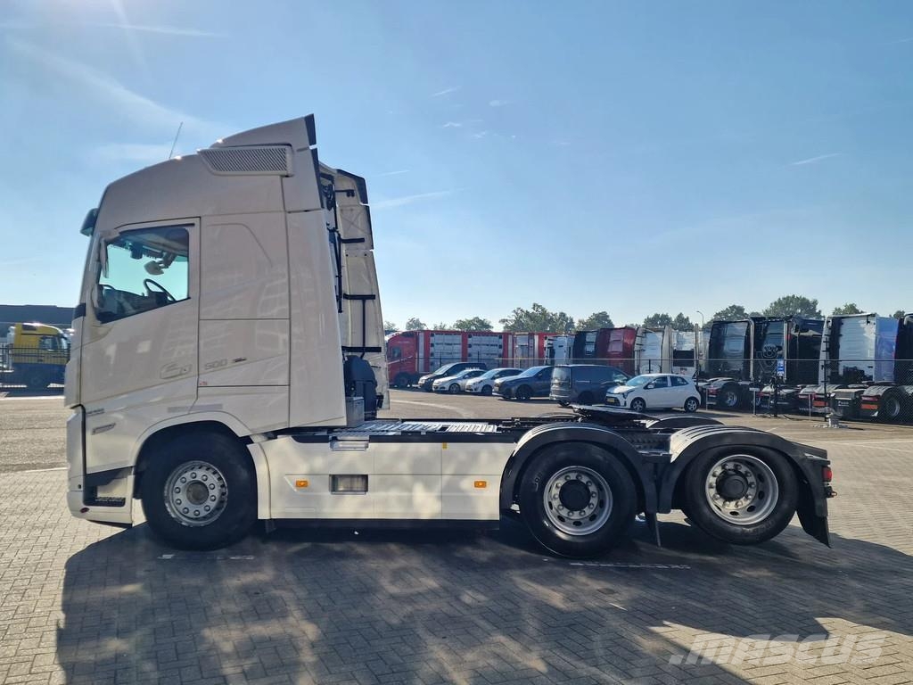 Volvo FH 13.500 Globetrotter 6x2 - Full air - I parkcool Sadulveokid