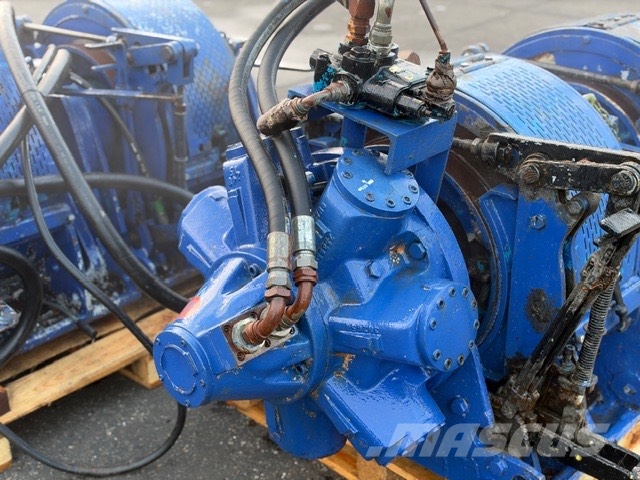 Poclain STAFFA HYDRAULIC DUBLE WINCH MAS 2200 KG Merenduse käigukastid