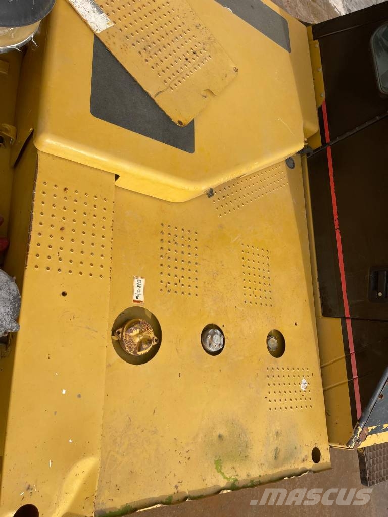 CAT 775 E Άκαμπτα Dumper με ανατρεπόμενο κάδο