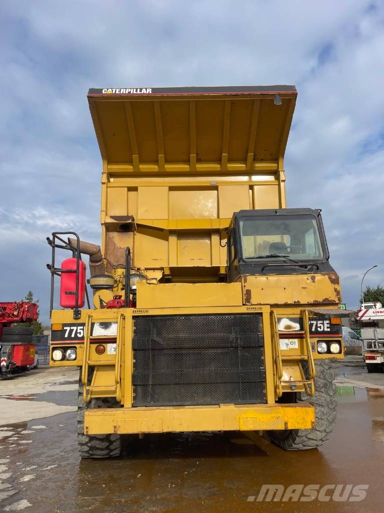 CAT 775 E Άκαμπτα Dumper με ανατρεπόμενο κάδο