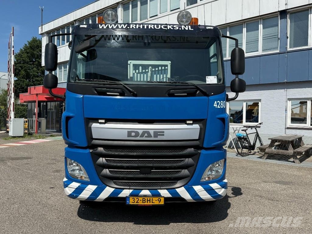 DAF CF 400 6X2 - EURO 6 + VDL P-18 + REMOTE + LIFT AXL Camion con cassone scarrabile