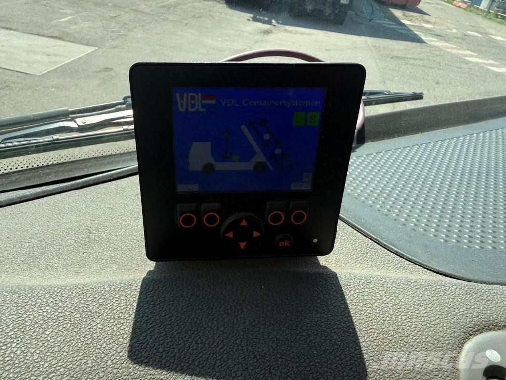 DAF CF 400 6X2 - EURO 6 + VDL P-18 + REMOTE + LIFT AXL Camion con cassone scarrabile