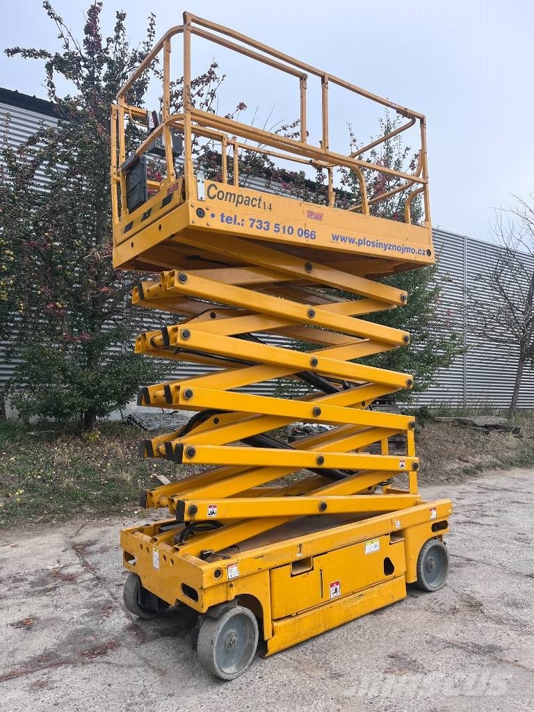 Haulotte Compact 14 رافعات مقصية الشكل