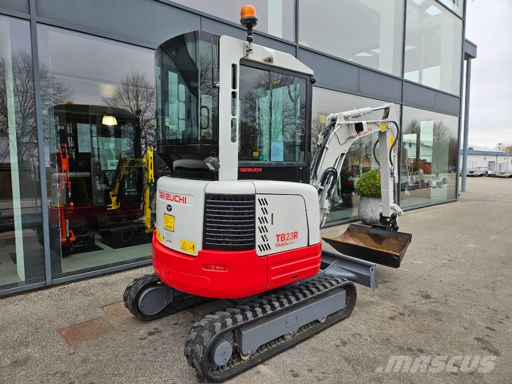 Takeuchi TB 23 R Minigravere <7t