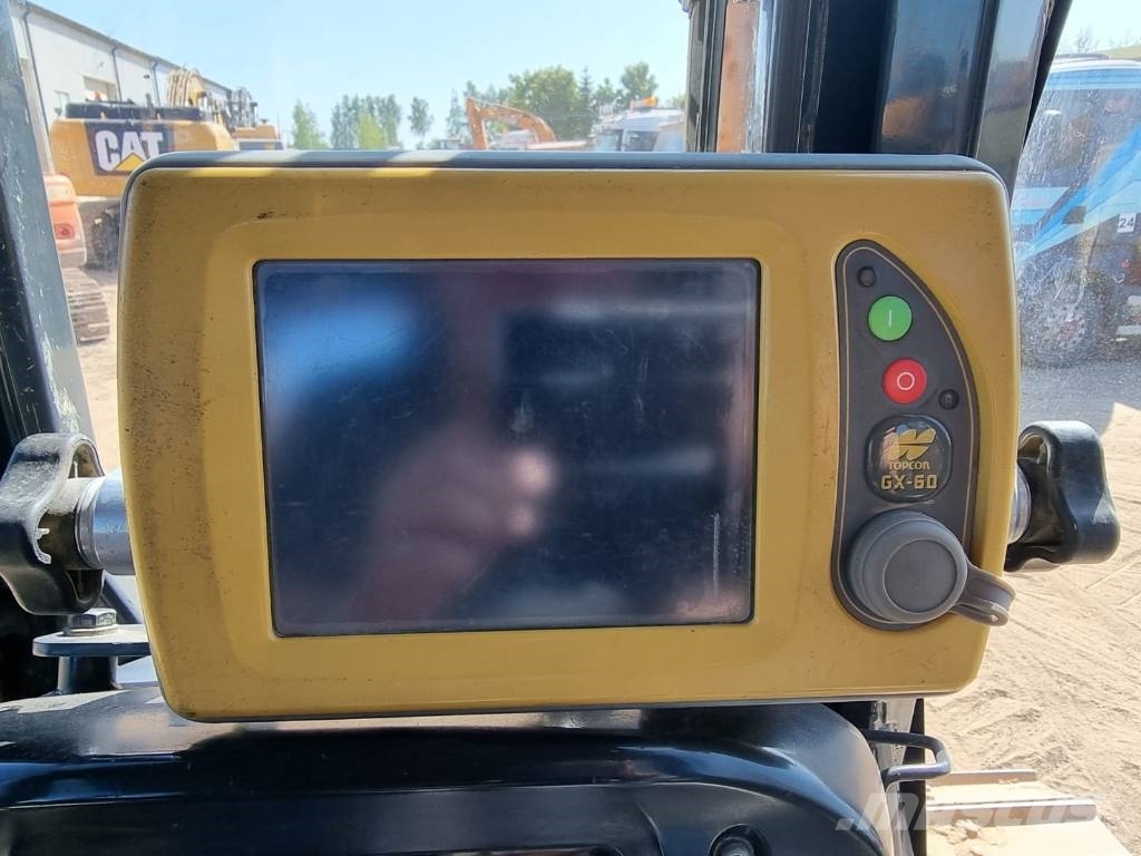Komatsu D 61 PXI-23 INTELLIGENT Buldooserid