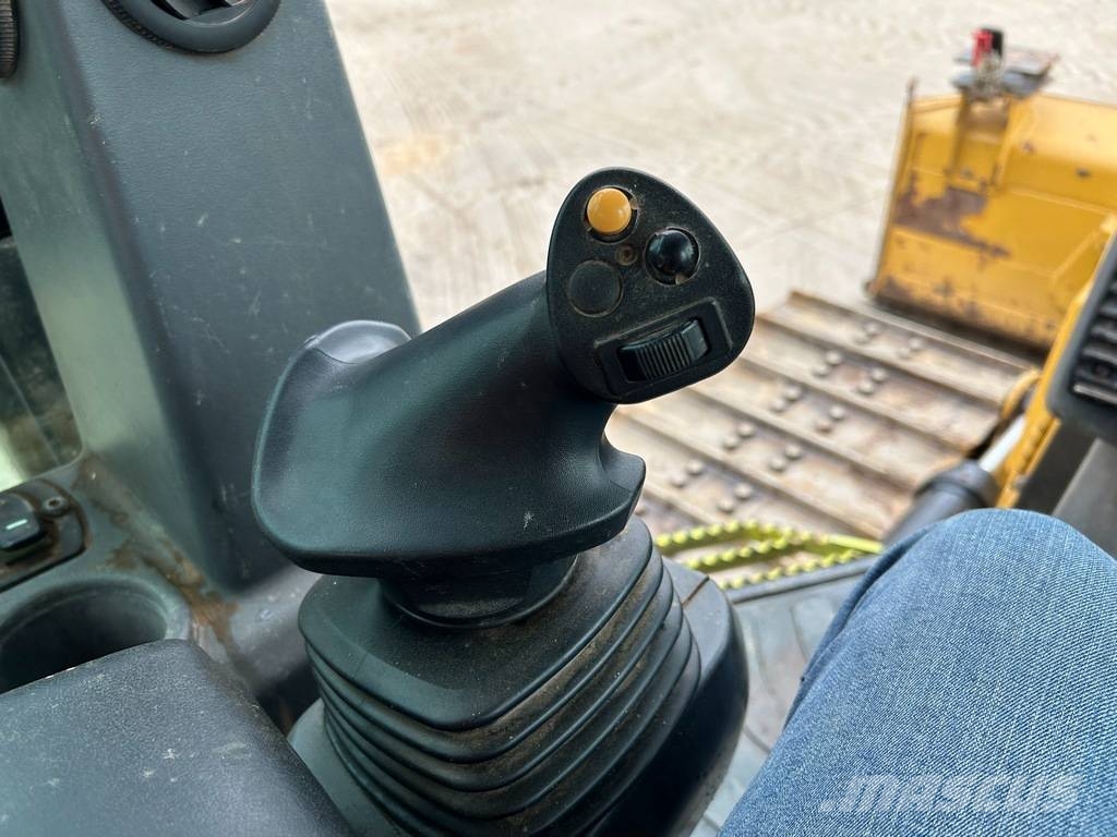 CAT D 5 K 2 LGP - Trimble Ready 履带式推土机