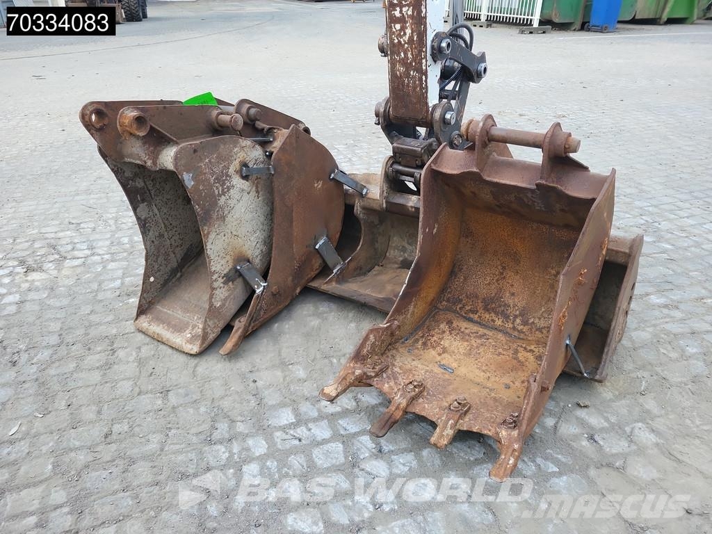 Bobcat E85 A/C - 3 Buckets حفارات صغيرة أقل من 7 طن (حفارات صغيرة)