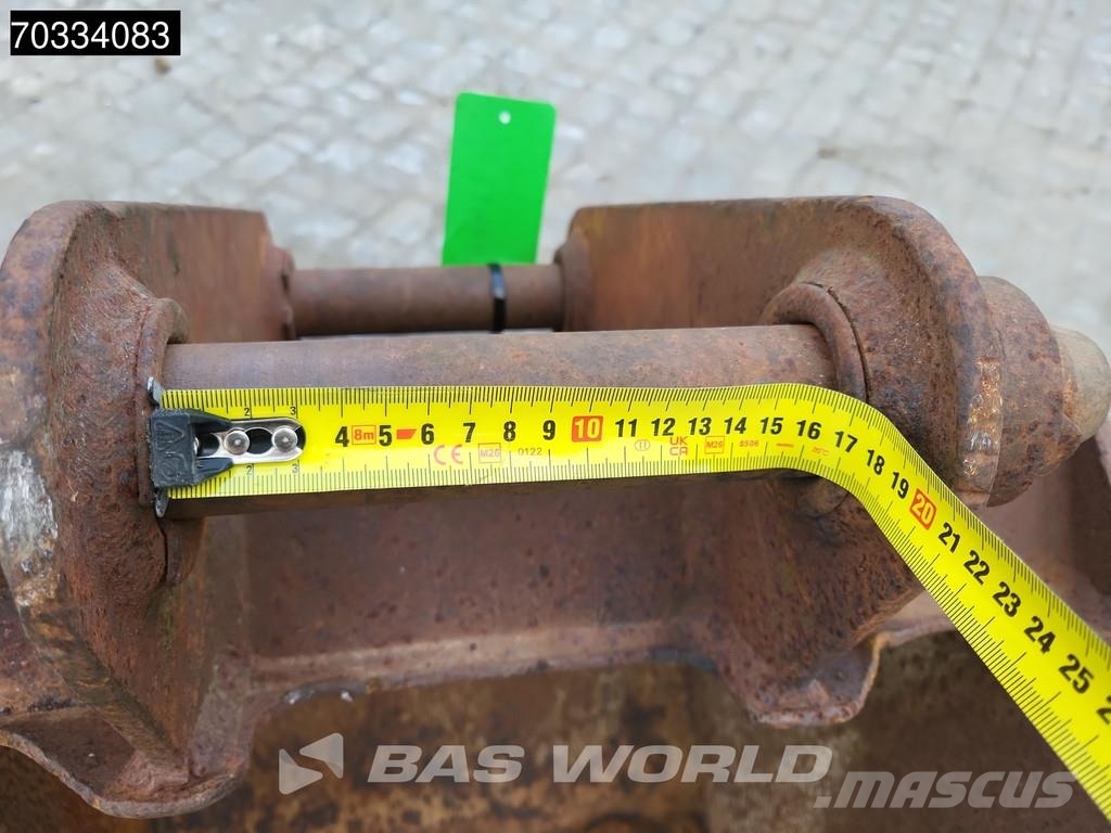 Bobcat E85 A/C - 3 Buckets حفارات صغيرة أقل من 7 طن (حفارات صغيرة)