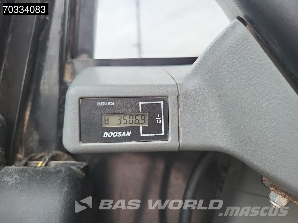 Bobcat E85 A/C - 3 Buckets حفارات صغيرة أقل من 7 طن (حفارات صغيرة)