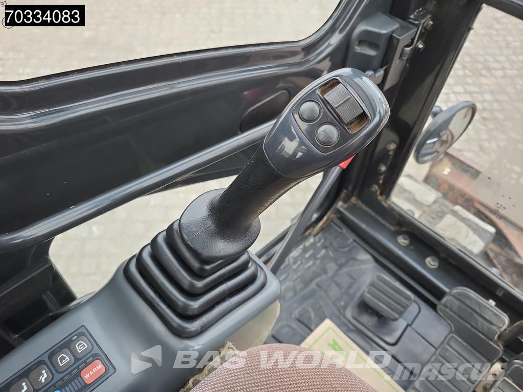 Bobcat E85 A/C - 3 Buckets حفارات صغيرة أقل من 7 طن (حفارات صغيرة)